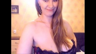 Russian Webcam Model white bating girl